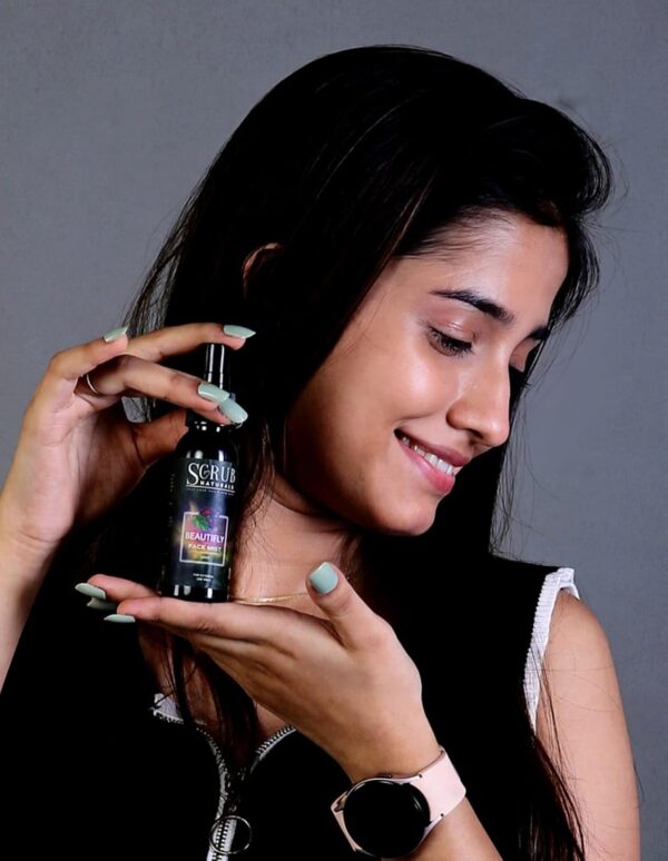 Scrub Naturals Skin Brightening Facial Mist4